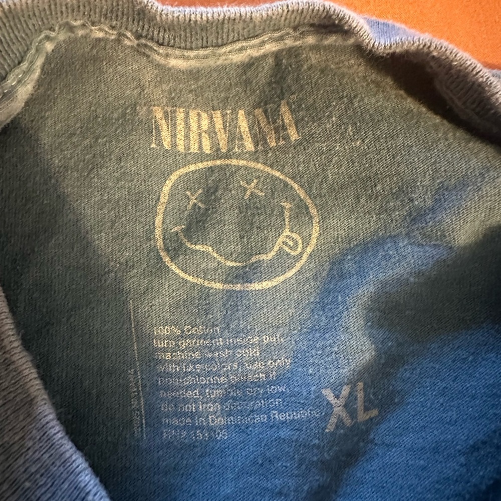 NIRVANA Blue Graphic Tee - Picture 2 of 2